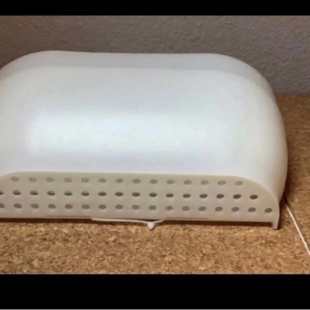 NWT BeU Hanging Storage Pocket, White